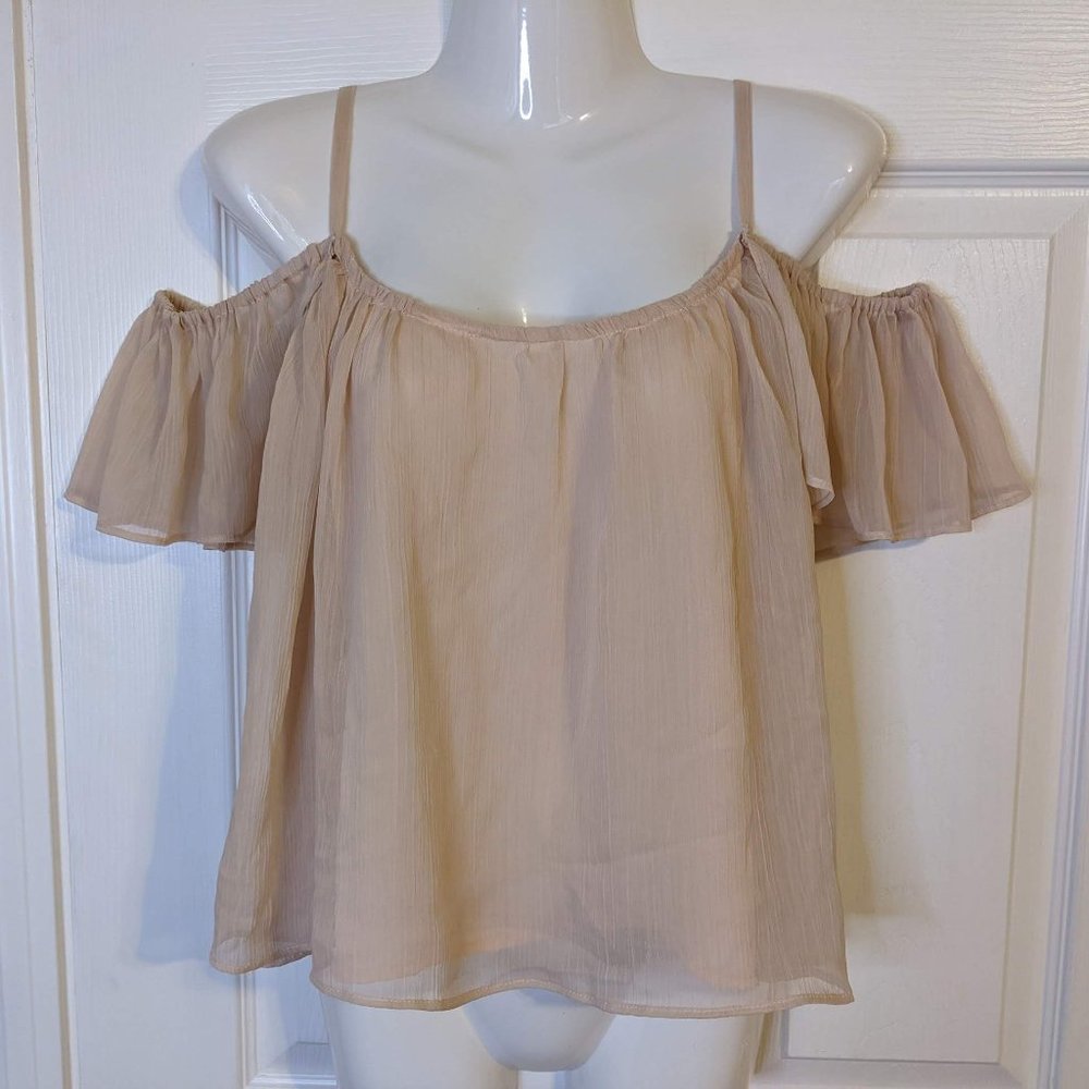Lulus Beige Cold Shoulder Flutter Sleeve Adj Strap Crop Blouse - size S